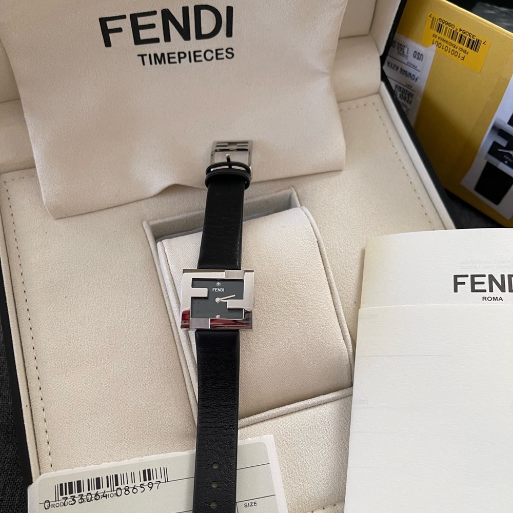 FENDI Watch Women